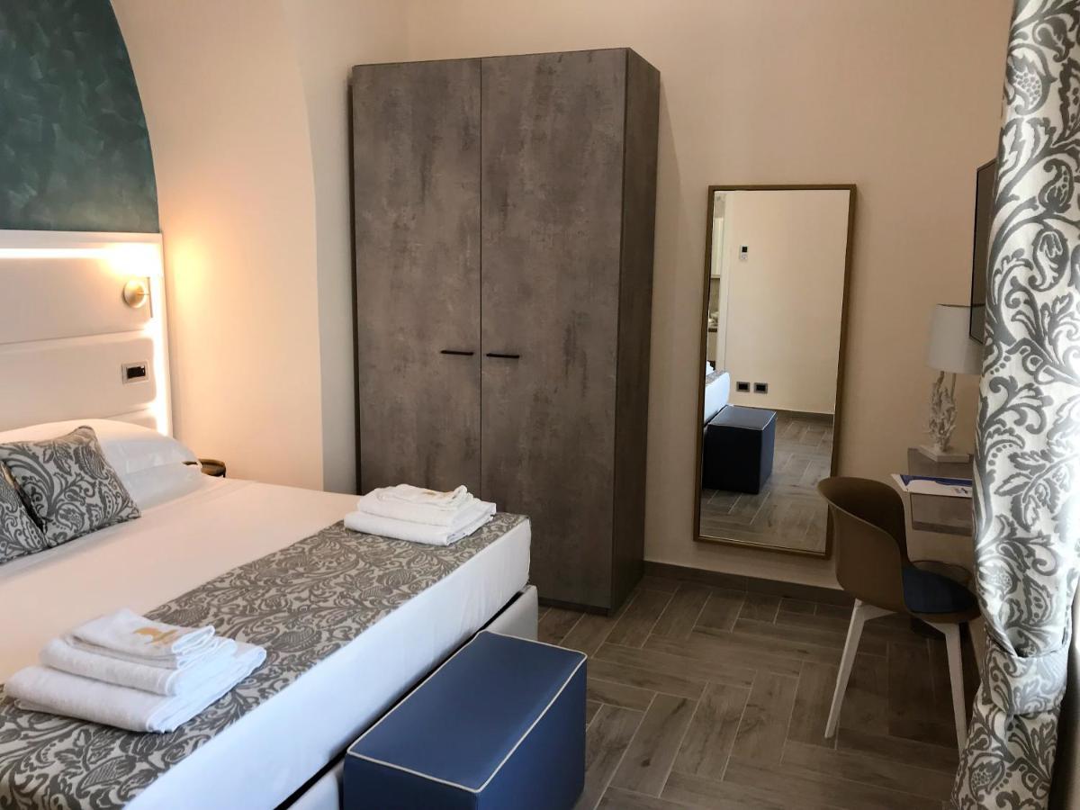 Hotel L'Ariana Isole Eolie - Una Esperienze Leni Exteriör bild