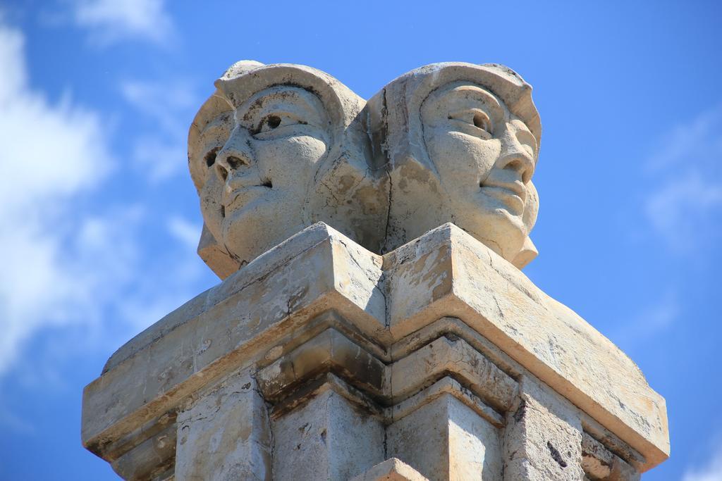 Hotel L'Ariana Isole Eolie - Una Esperienze Leni Exteriör bild