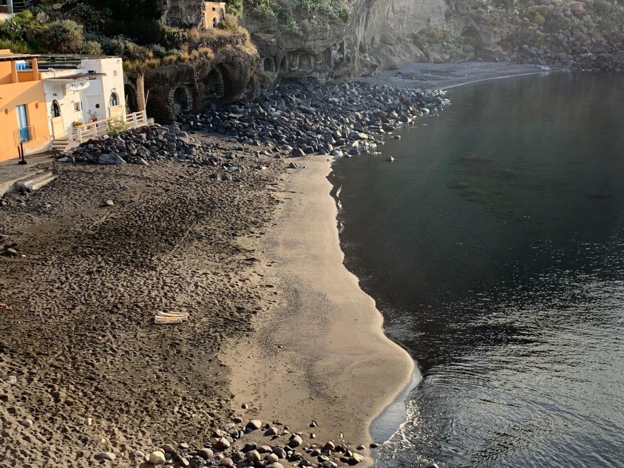 Hotel L'Ariana Isole Eolie - Una Esperienze Leni Exteriör bild