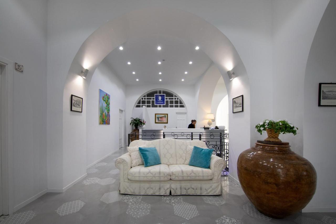 Hotel L'Ariana Isole Eolie - Una Esperienze Leni Exteriör bild